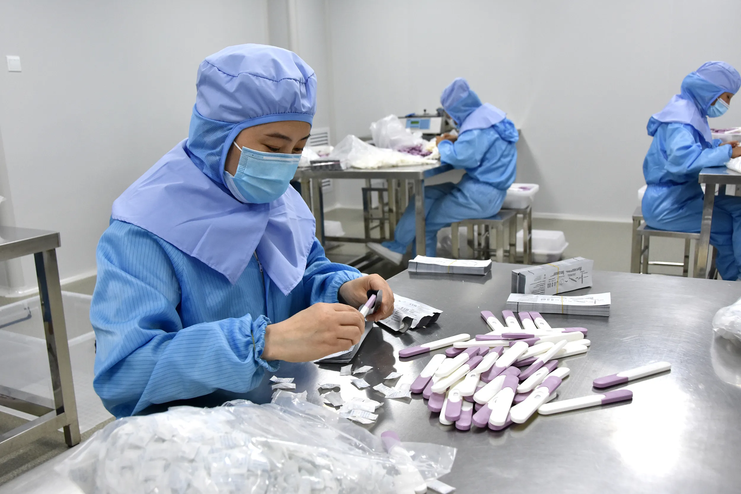 ISO Class 8 cleanroom 100000 grade supplement and IVD manufacturing